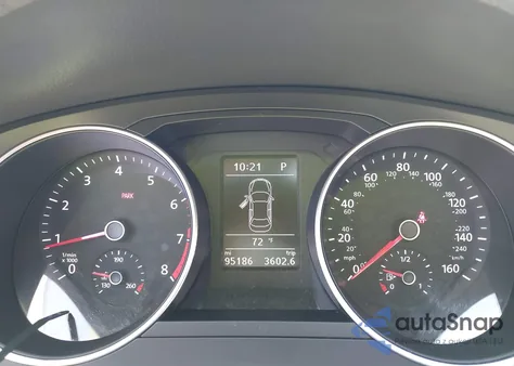 2017 Volkswagen Jetta 1.4T Se z USA, uszkodzony, nr VIN 3VWDB7AJ8HM232220